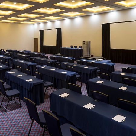 Camino Real Pedregal Mexico Hotel ภายนอก รูปภาพ A conference room