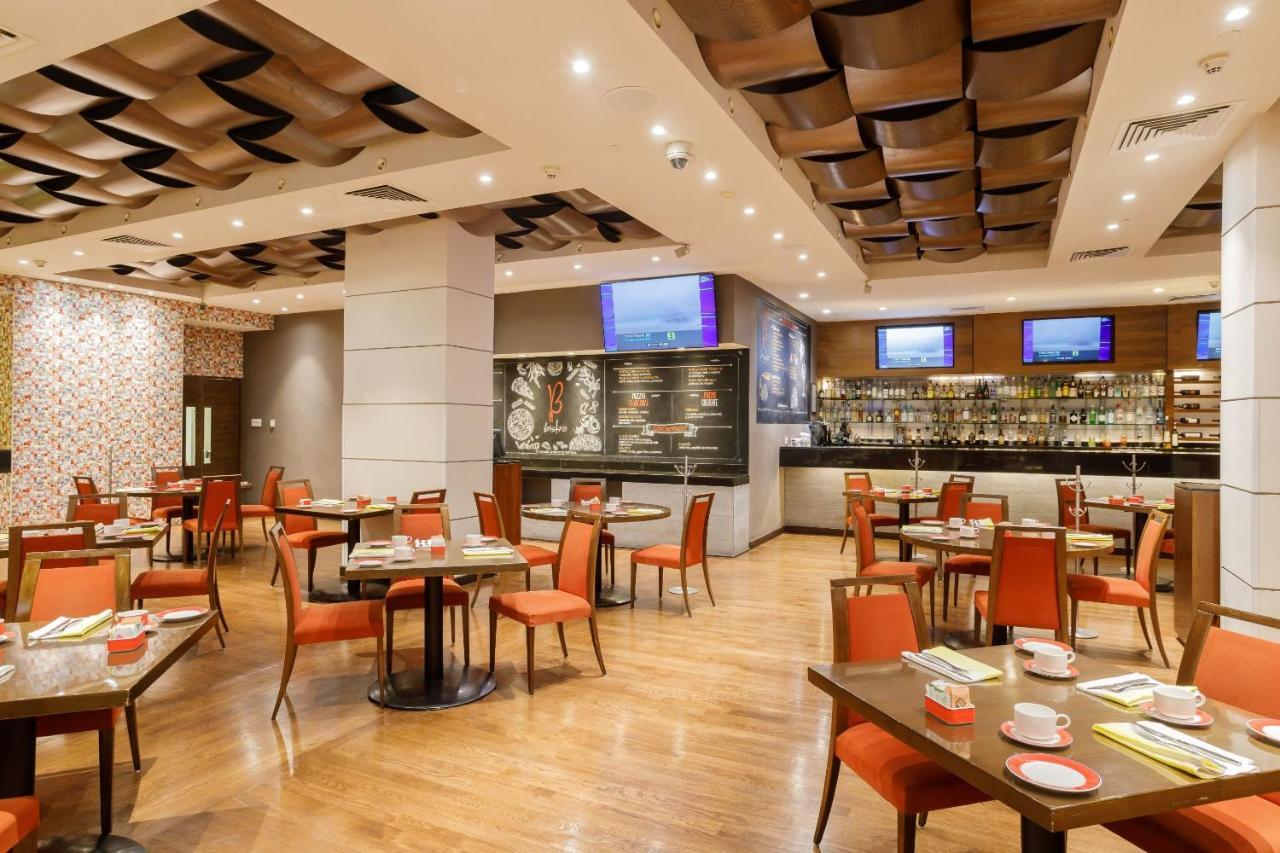 Camino Real Pedregal Mexico Hotel ภายนอก รูปภาพ The interior of the restaurant